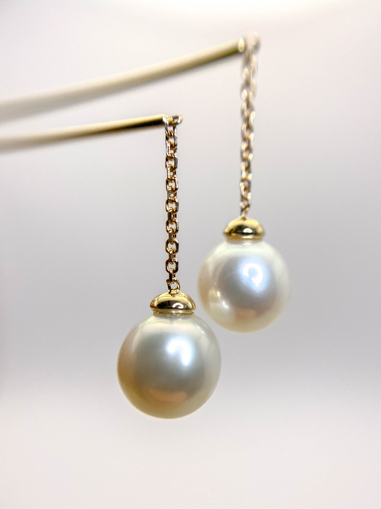 Aretes perlas largas oro 14k
